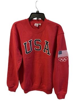 Team USA Olympic Red Crewneck Sweatshirt with Olympic Patch Sz Small NWOT